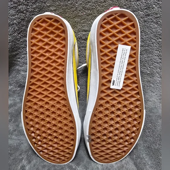 VANS OLD SKOOL Bright Yellow and White - Picture 5 of 7